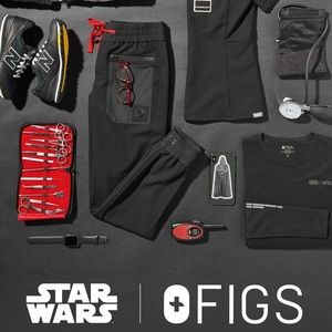 NWOT Figs Star Wars Top